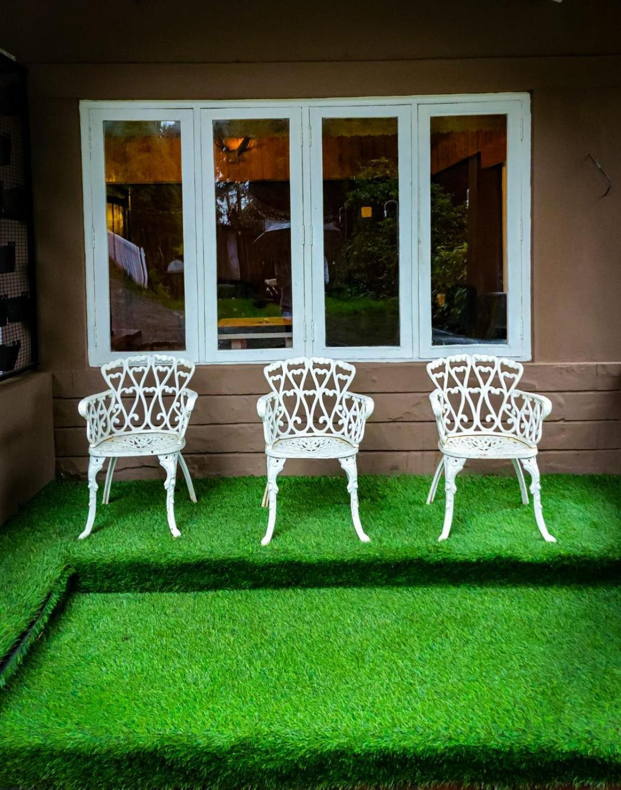 Woodhouse Hotel Ооти Екстериор снимка